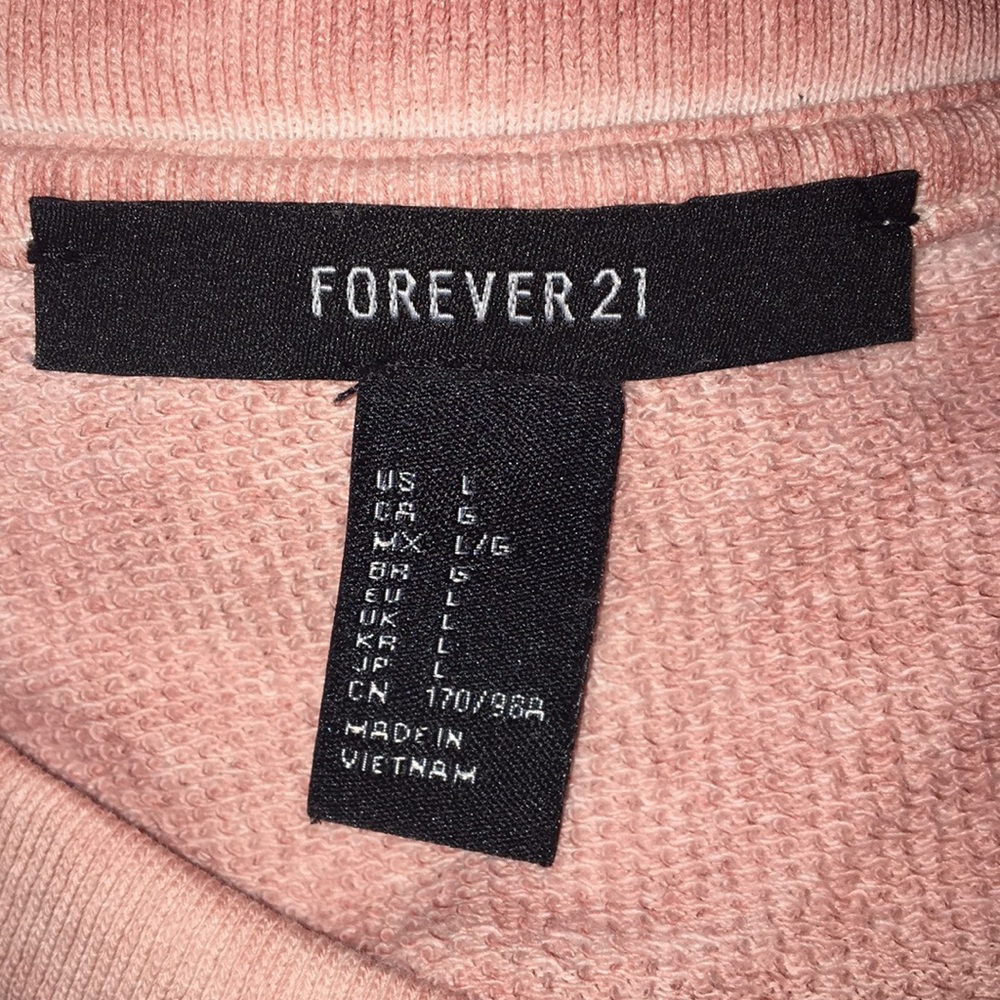 Pink shirt✨ - Picture 3 of 3